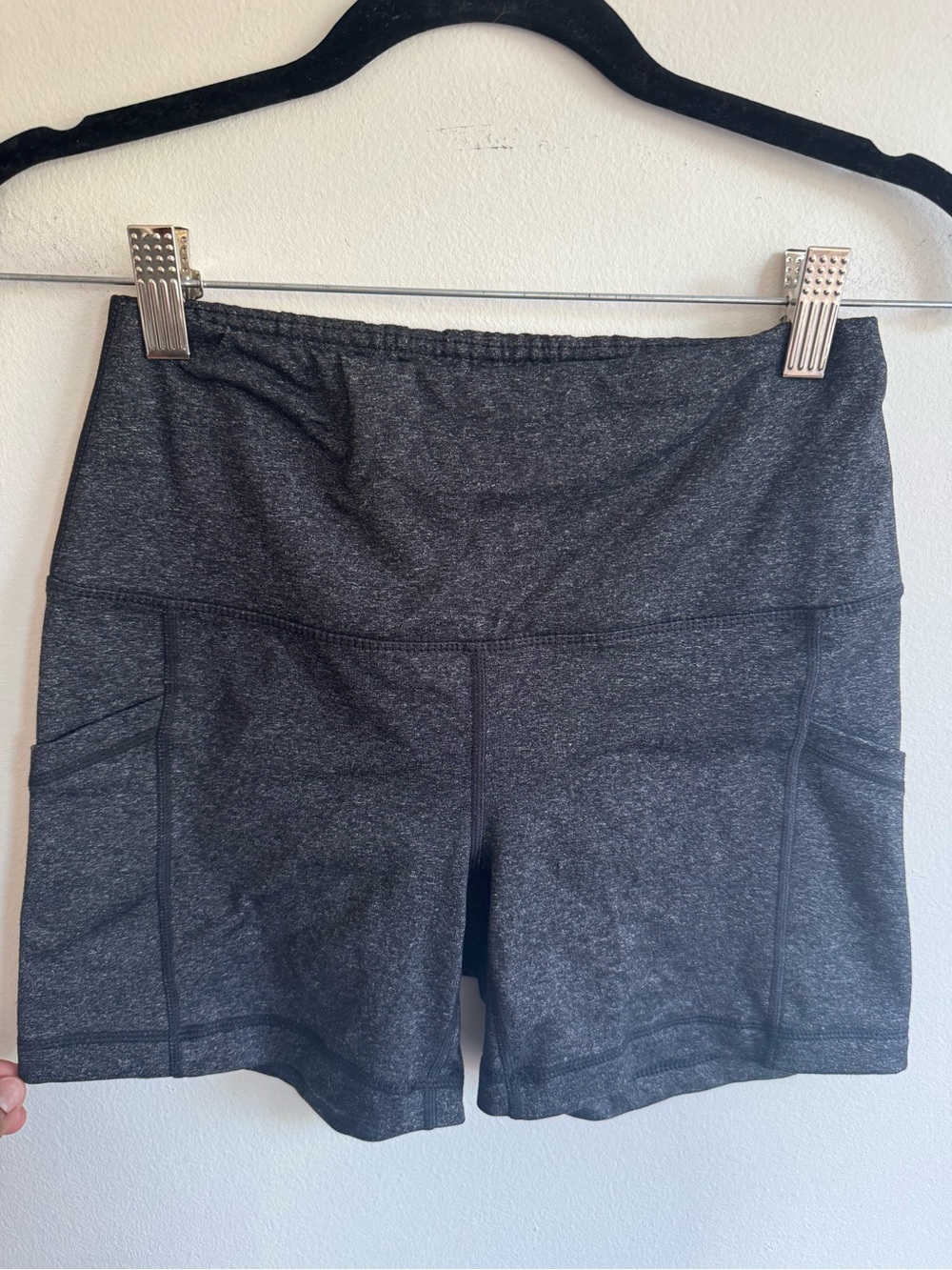 Active Life Heathered Charcoal High-Rise Bike Shorts with Side Pockets